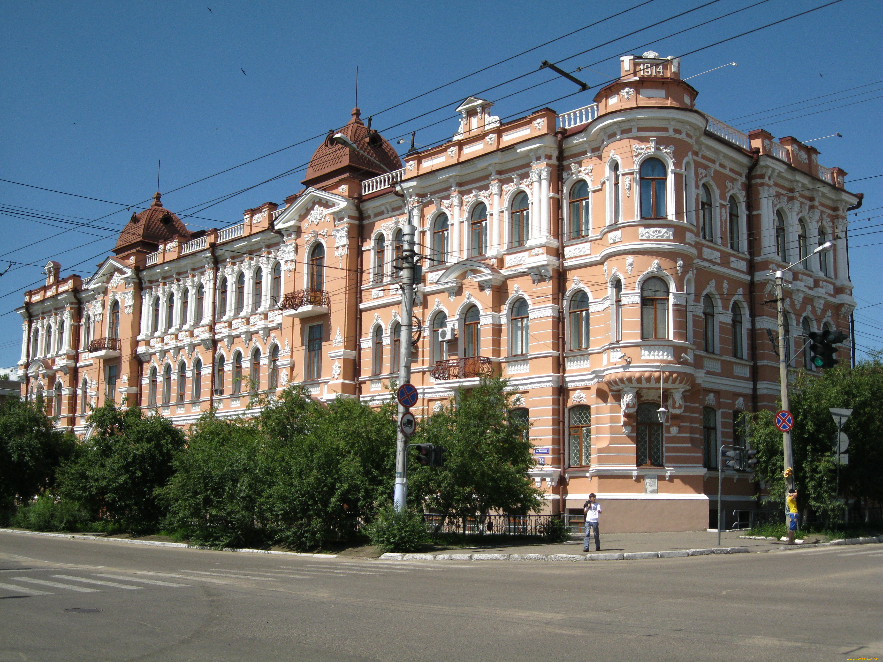 Образование города читы. Город Чита Забайкальский край. Шумовский дворец. Чита исторический центр. Дворец шумовых Чита.